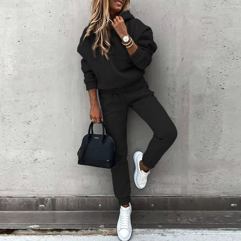 Women's Jogging Set | Breathable Two-Piece Tracksuit for Winter Wear 0